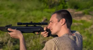 Can Rifle Scopes go bad?