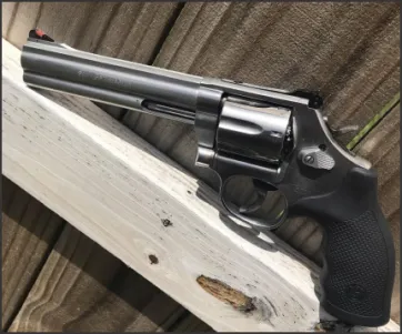 Smith & Wesson 686 Plus Fit-N-Finish